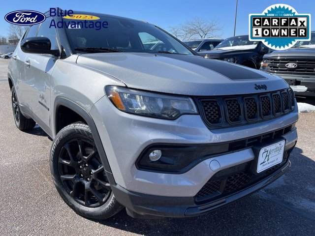 Used 2023 Jeep Compass Latitude AWD/4WD image 1