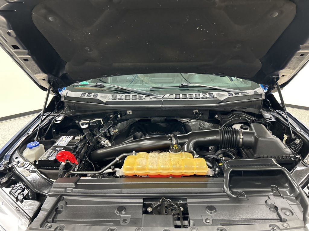Certified 2018 Ford F150 Lariat w/ Equipment Group 502A Luxury AWD/4WD image 32