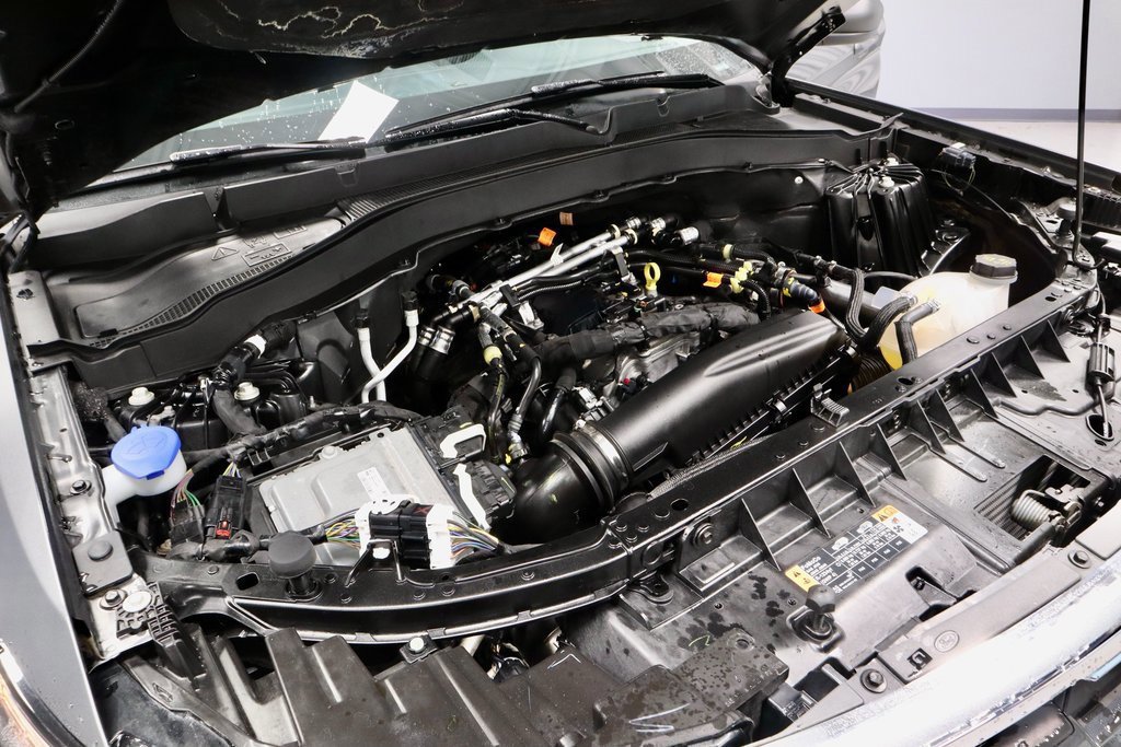 Certified 2025 Ford Explorer Active image 19