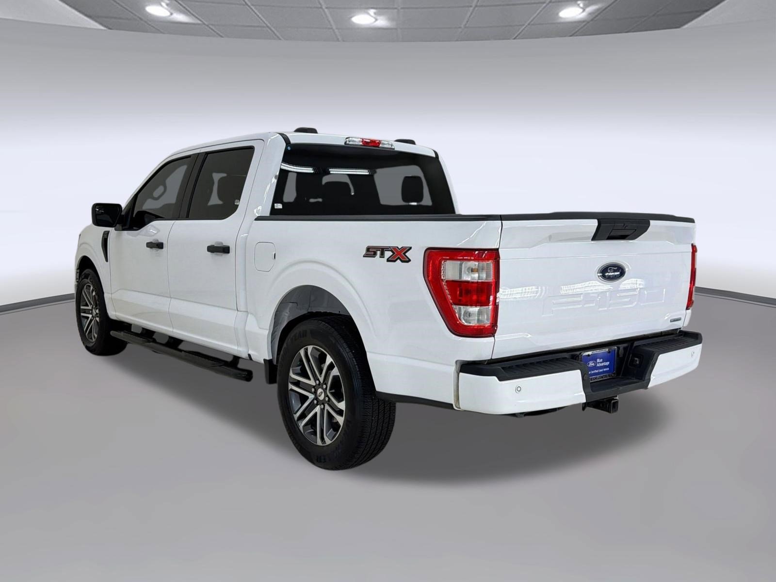 Certified 2023 Ford F150 XL w/ STX Appearance Package RWD image 3