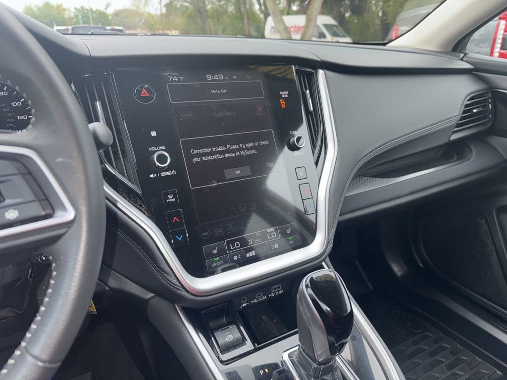 Used 2025 Subaru Outback Premium image 8