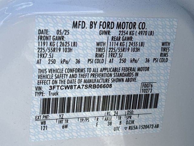 Certified 2025 Ford Maverick Lobo AWD/4WD image 32