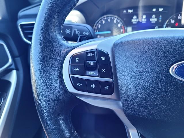 Certified 2021 Ford Explorer XLT w/ Equipment Group 202A AWD/4WD image 24