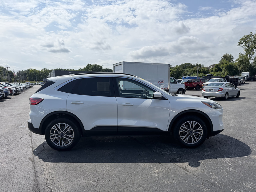 Certified 2022 Ford Escape SEL AWD/4WD image 9