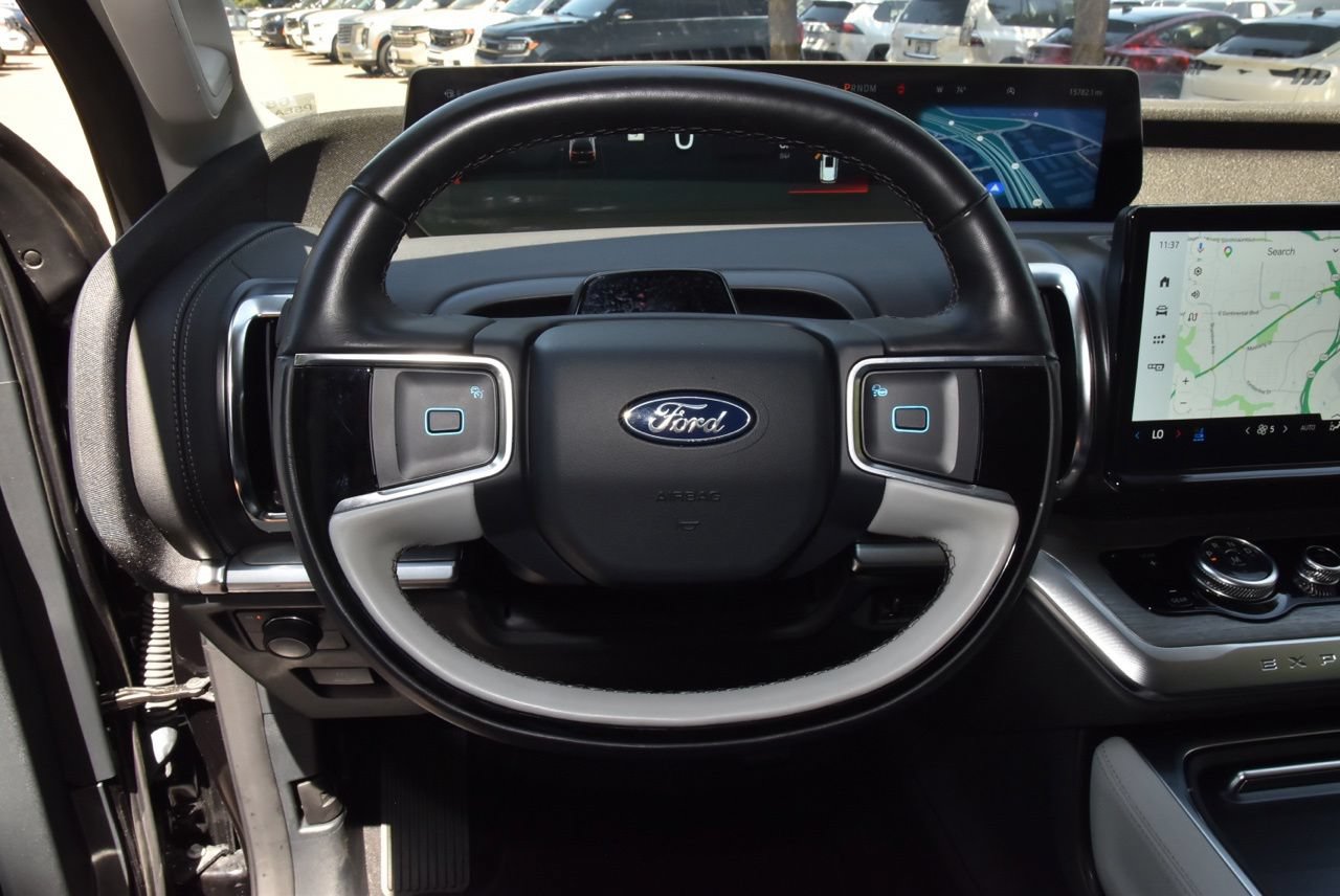 Certified 2025 Ford Expedition Platinum AWD/4WD image 23