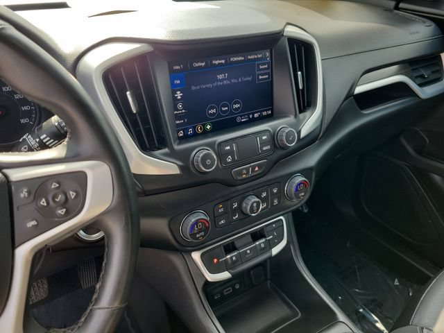 Used 2023 GMC Terrain SLT AWD/4WD image 28