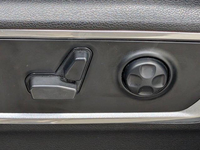 Used 2021 RAM 1500 Laramie AWD/4WD image 15