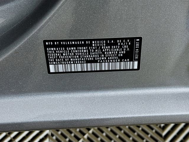 Used 2019 Volkswagen Jetta R-Line w/ R-Line Cold Weather Package image 36