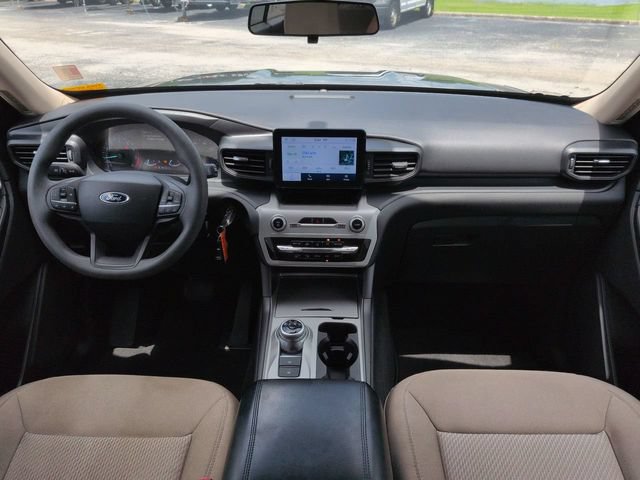 Certified 2022 Ford Explorer 2WD image 17