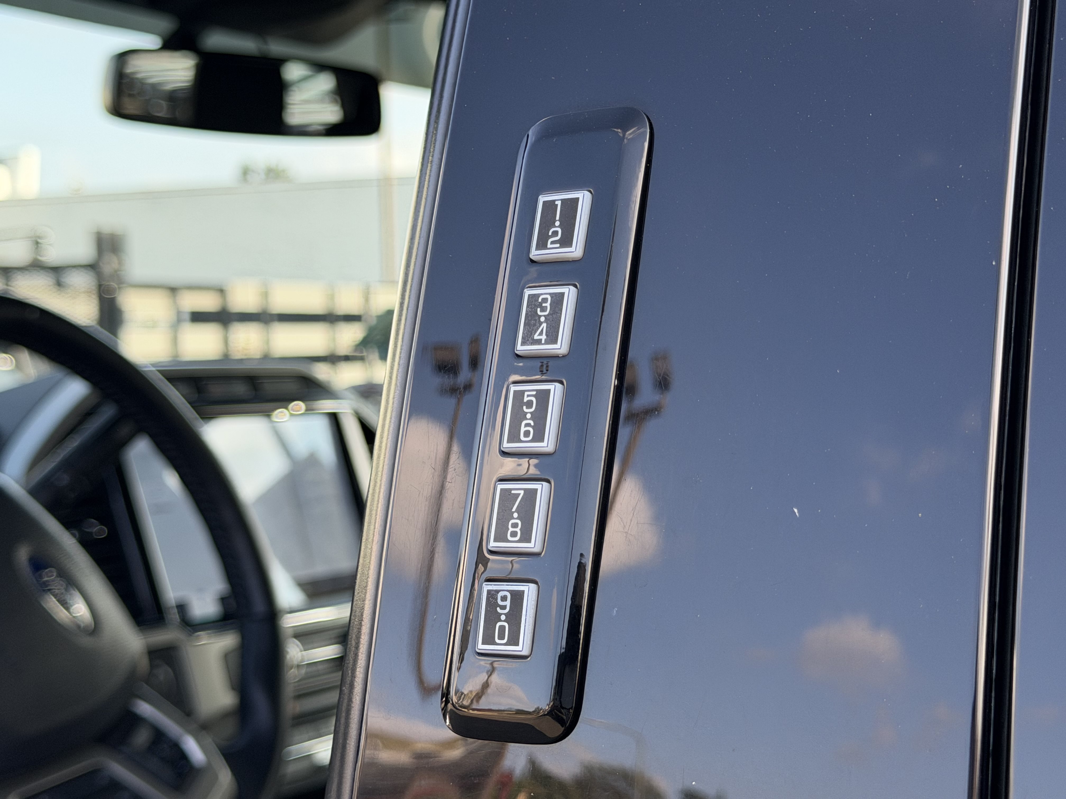 Certified 2022 Ford F250 XL AWD/4WD image 11