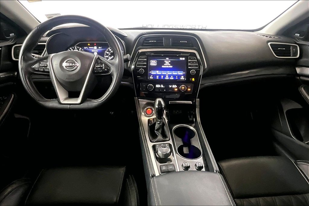 Used 2023 Nissan Maxima Platinum w/ Sport Mat Group FWD image 11