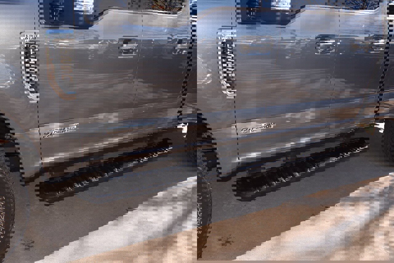 Certified 2022 Ford F250 Lariat w/ Lariat Ultimate Package image 39