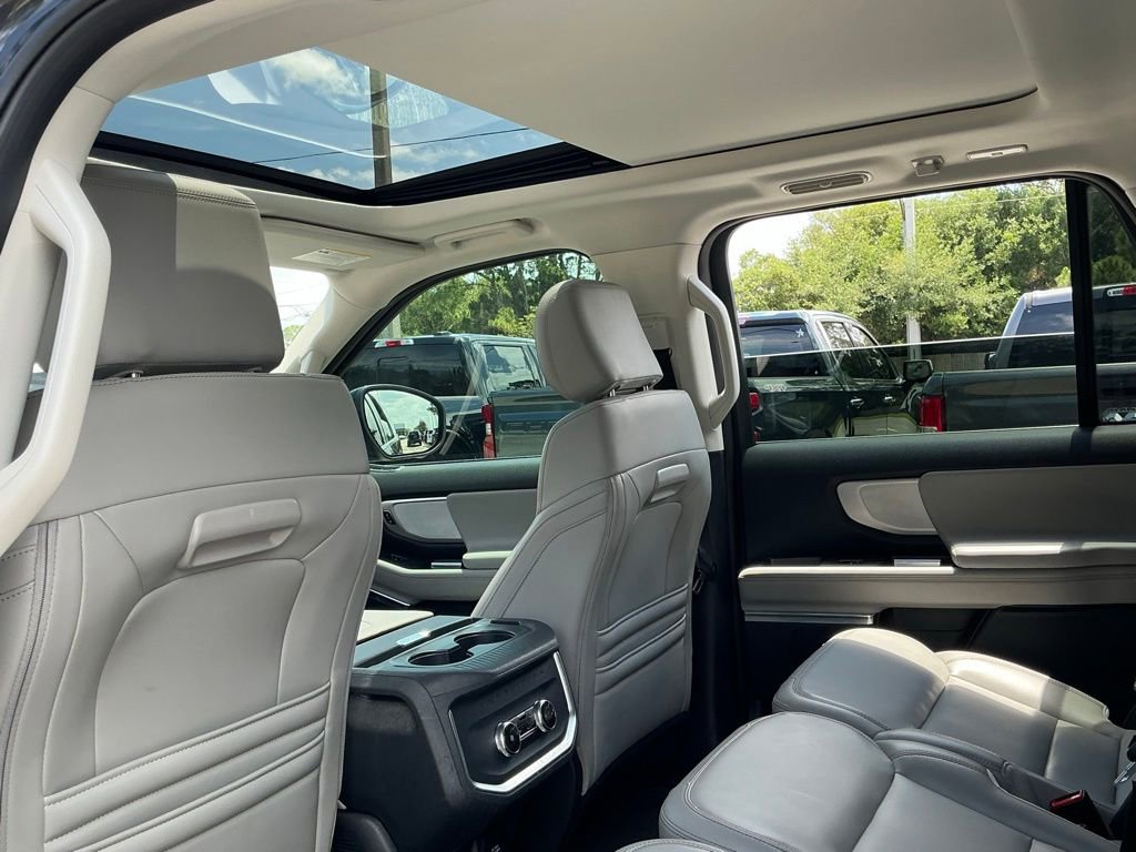 Certified 2025 Ford Expedition Max Active AWD/4WD image 27