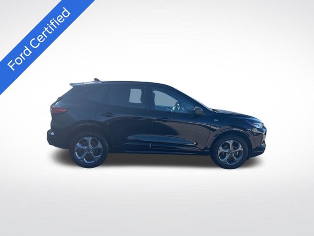 Certified 2023 Ford Escape ST-Line w/ Tech Pack #1 AWD/4WD image 6