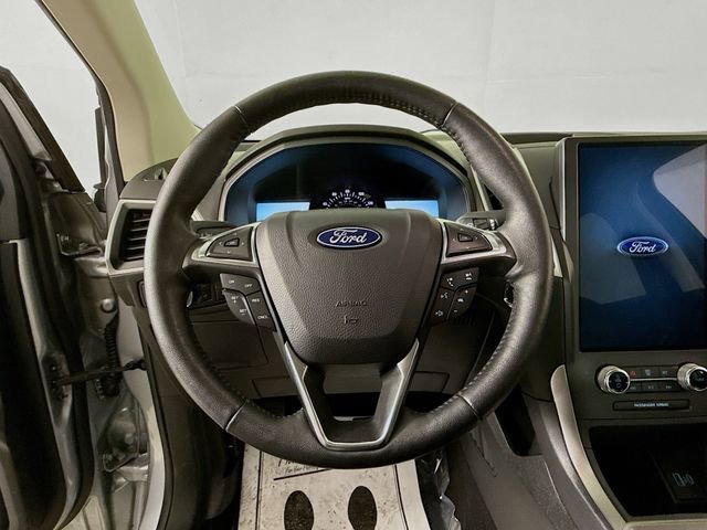 Certified 2024 Ford Edge SEL w/ Convenience Package image 10