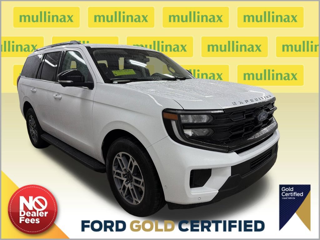 Certified 2025 Ford Expedition Active RWD image 1