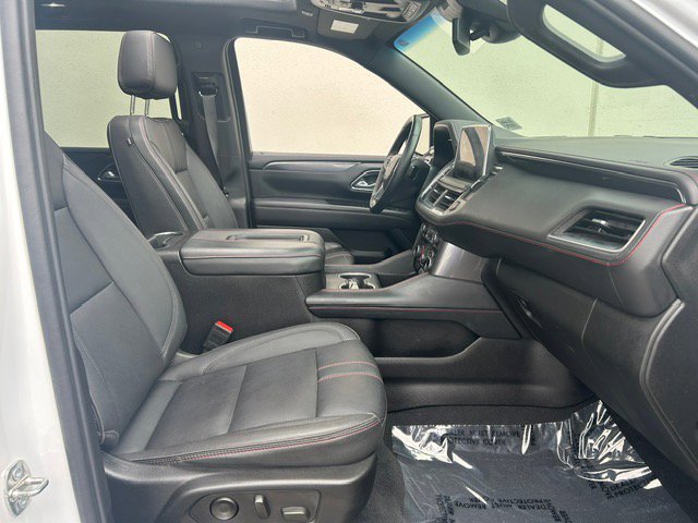 Used 2024 Chevrolet Tahoe RST w/ Luxury Package AWD/4WD image 16