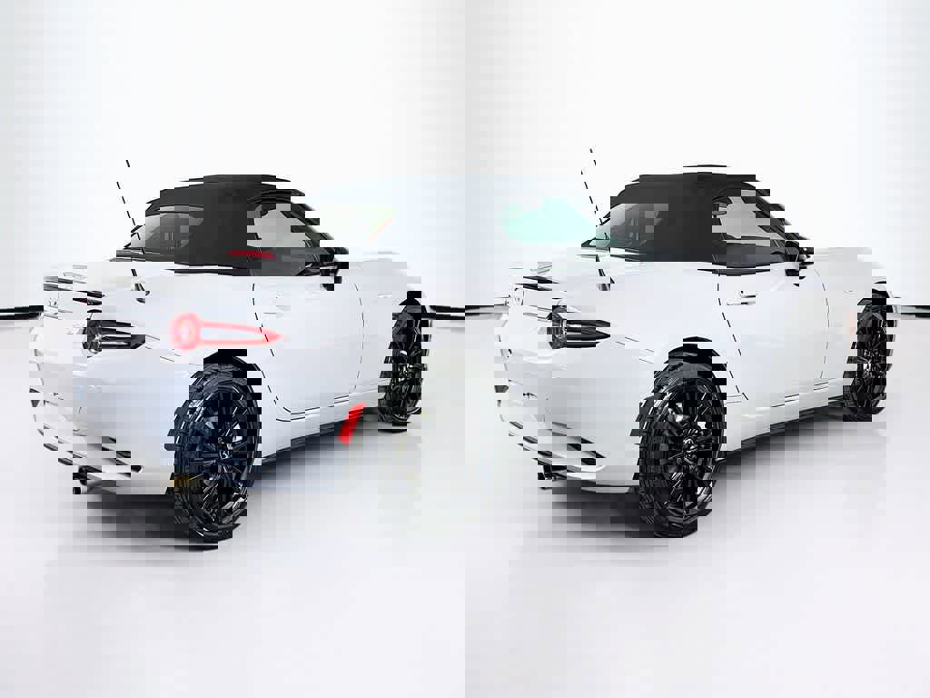 Used 2024 MAZDA MX-5 Miata Club image 5