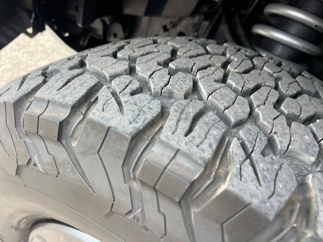 Certified 2018 Ford F150 Raptor w/ Equipment Group 802A Luxury AWD/4WD image 29