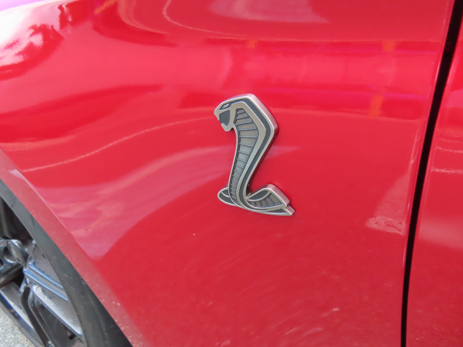 Certified 2022 Ford Mustang Shelby GT500 w/ Technology Package RWD image 11