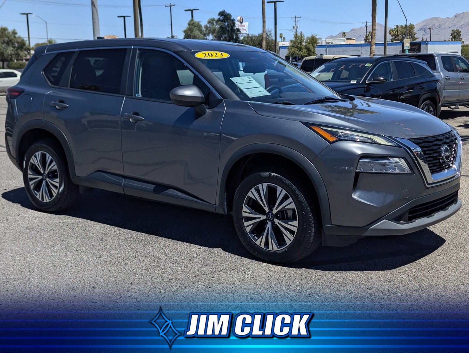 Used 2023 Nissan Rogue SV FWD image 1