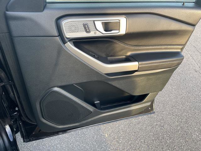 Certified 2023 Ford Explorer Limited w/ Equipment Group 301A image 24