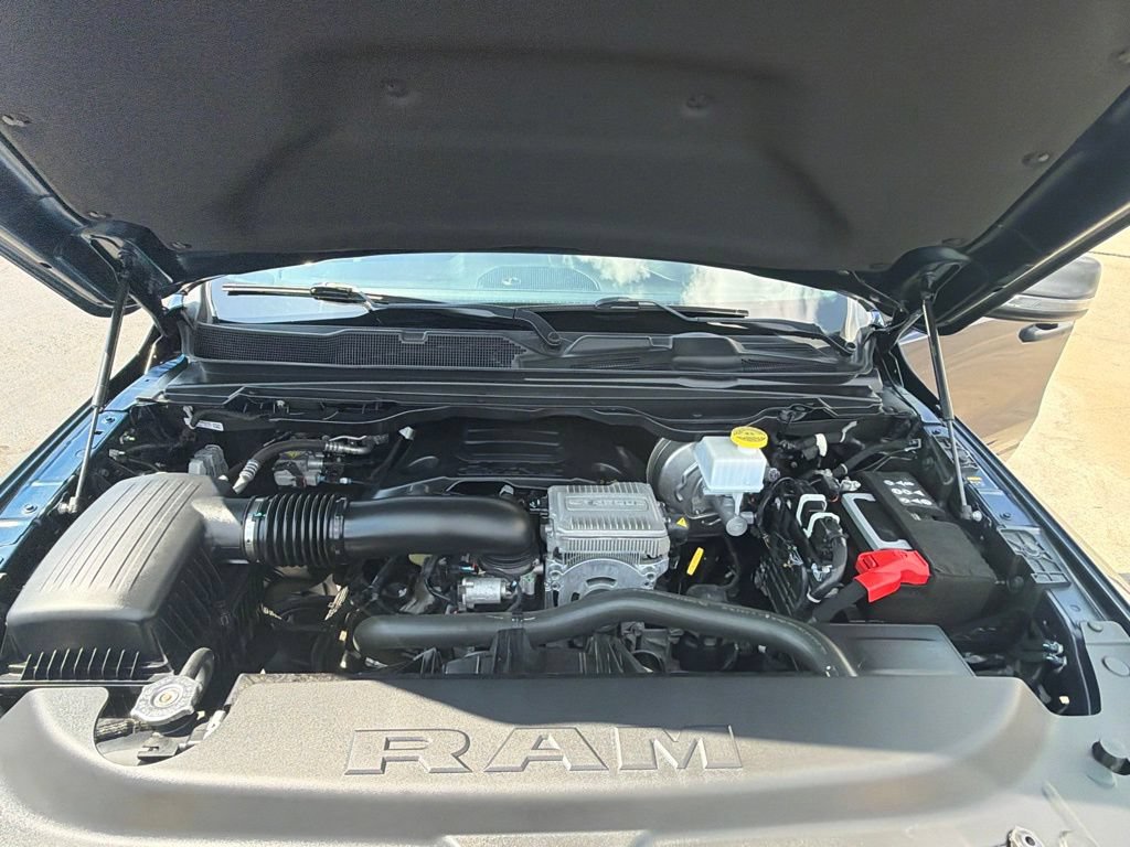 Used 2023 RAM 1500 Big Horn AWD/4WD image 38