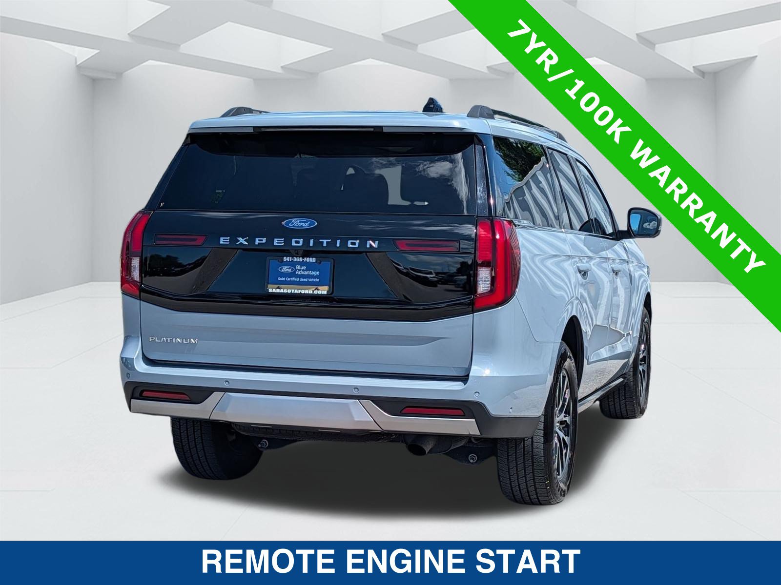Certified 2025 Ford Expedition Platinum AWD/4WD image 5