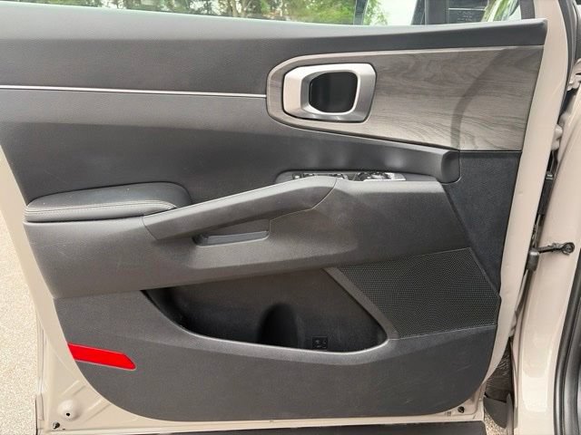 Used 2025 Kia Sorento X-Line EX AWD/4WD image 16