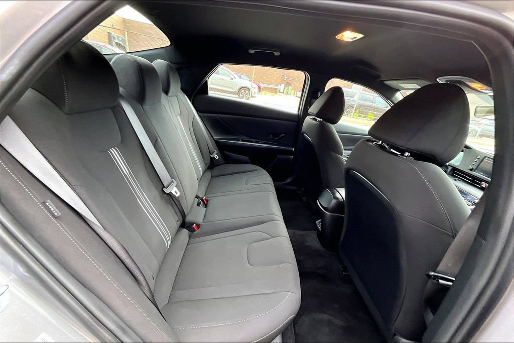 Used 2026 Hyundai Elantra Sport FWD image 25