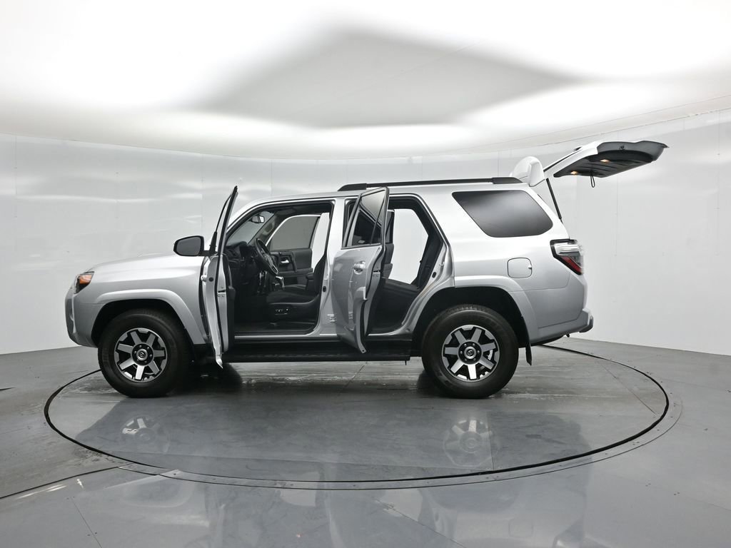 Used 2021 Toyota 4Runner TRD Off-Road image 59