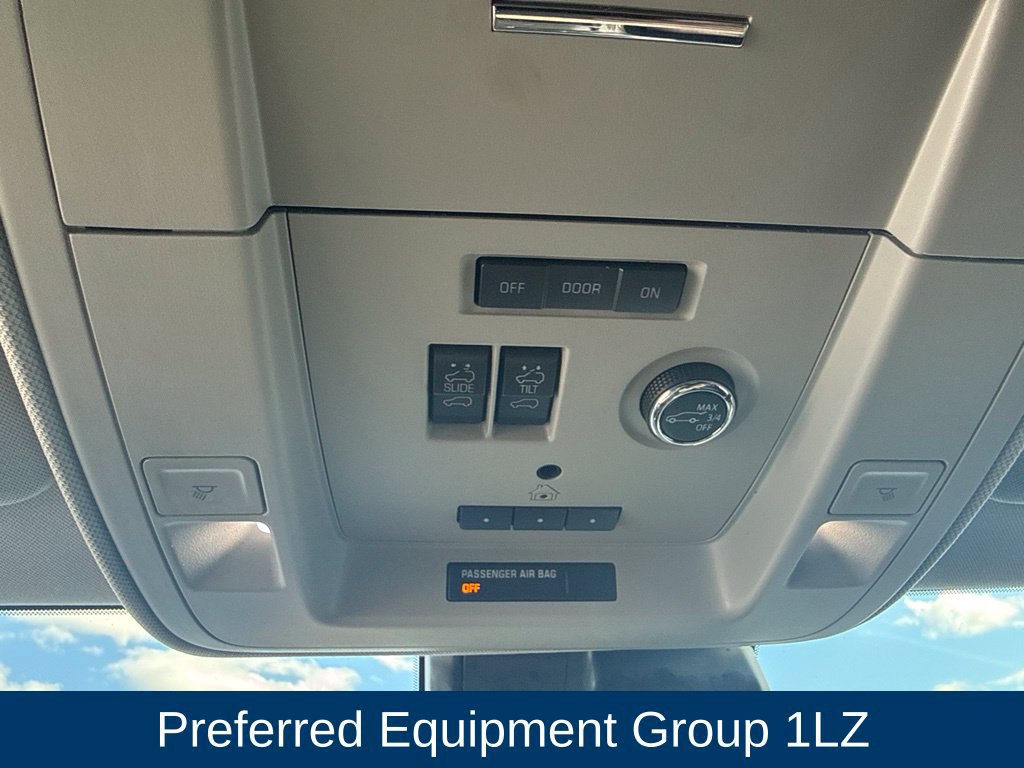Used 2020 Chevrolet Tahoe Premier w/ Premier Plus Edition AWD/4WD image 22