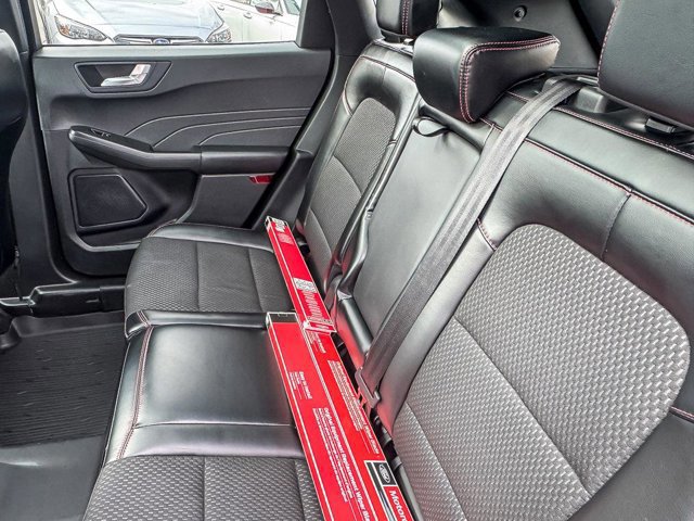 Certified 2023 Ford Escape ST-Line w/ Tech Pack #1 image 18
