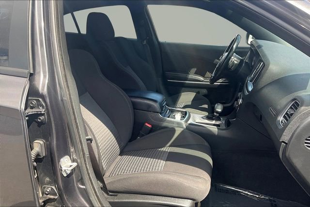 Used 2022 Dodge Charger GT image 9