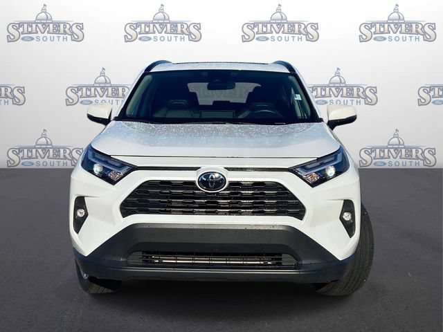Used 2025 Toyota RAV4 XLE Premium FWD image 8
