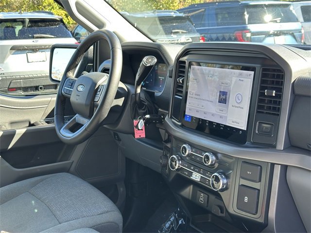 Certified 2025 Ford F150 XLT w/ Equipment Group 301A Standard image 35