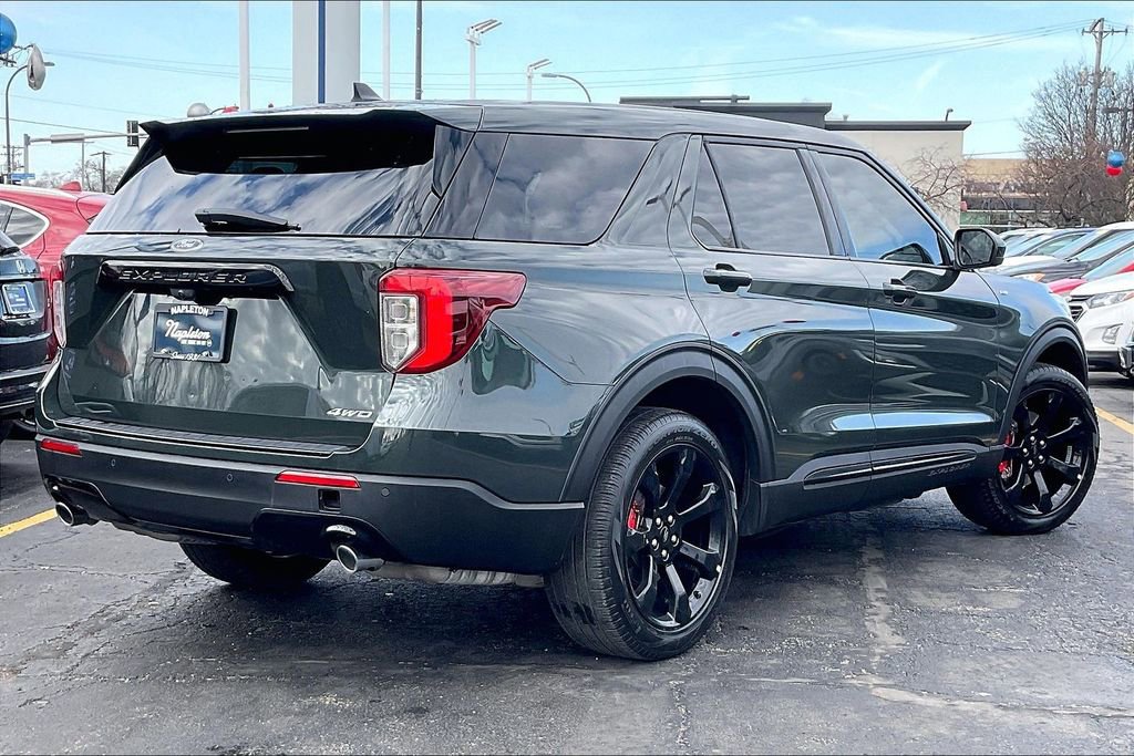 Certified 2022 Ford Explorer ST-Line image 11