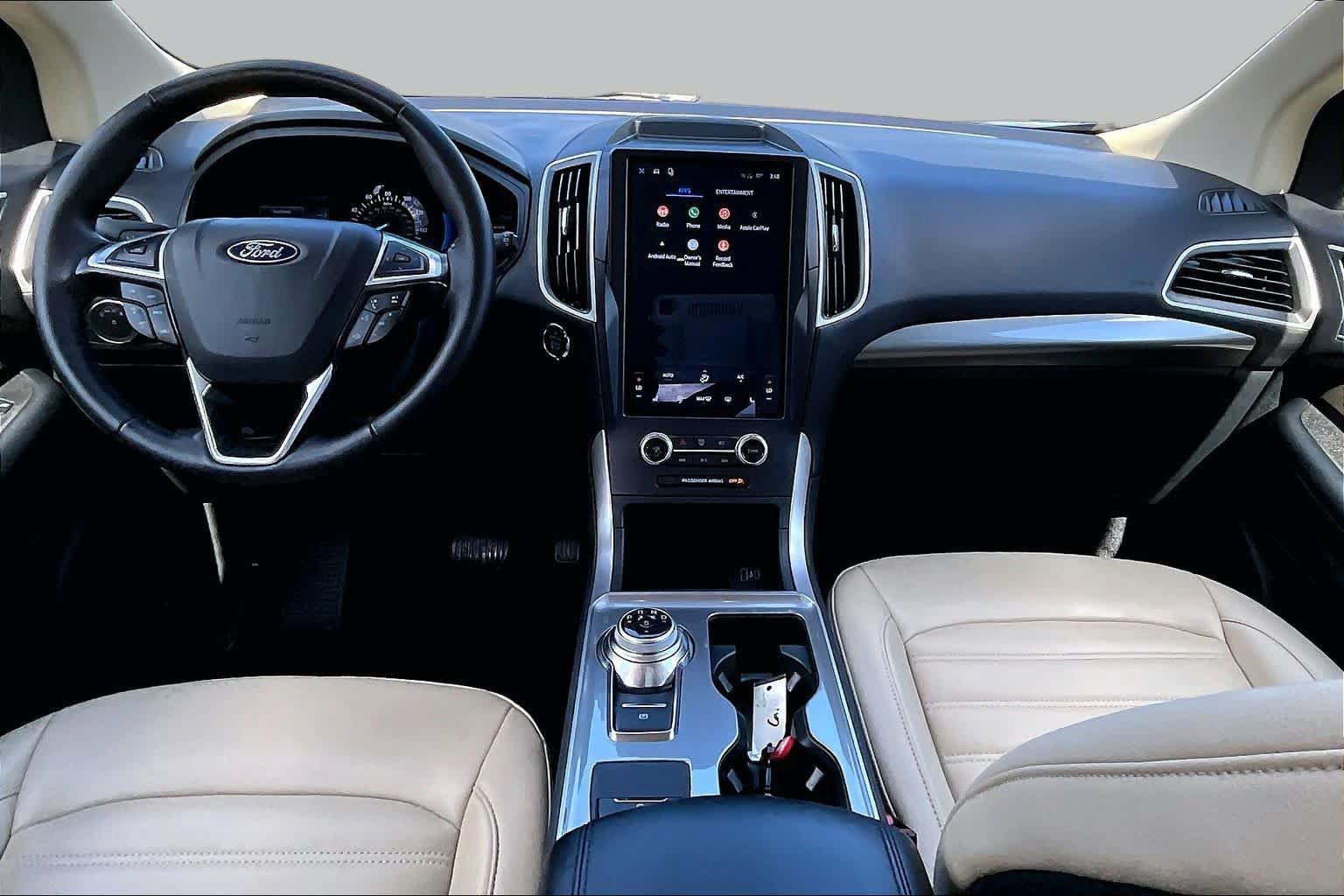 Certified 2024 Ford Edge SEL w/ Convenience Package AWD/4WD image 16
