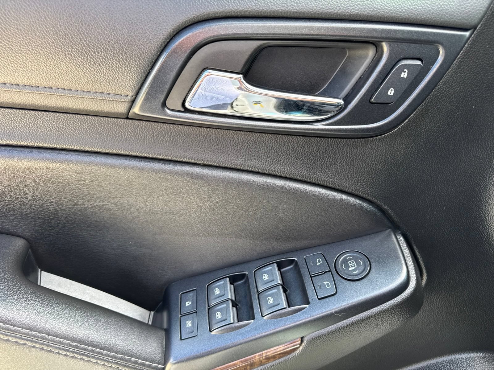 Used 2019 Chevrolet Tahoe LT AWD/4WD image 23