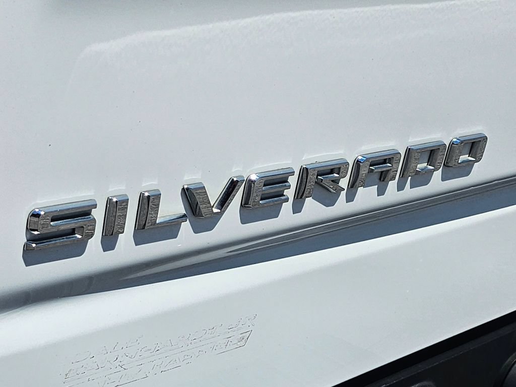 Used 2022 Chevrolet Silverado 1500 LT w/ Z71 Off-Road Package AWD/4WD image 24