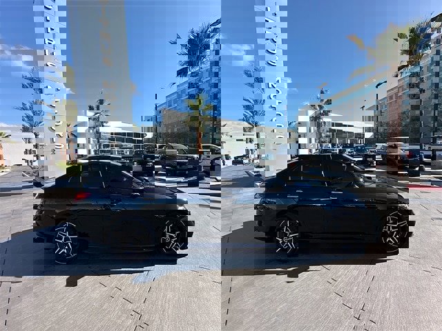 Used 2025 Mercedes-Benz C 300 4MATIC Sedan image 6