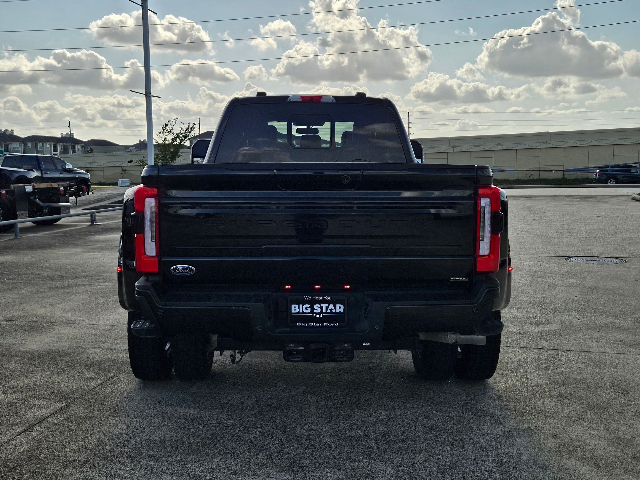 Certified 2025 Ford F450 Platinum AWD/4WD image 6