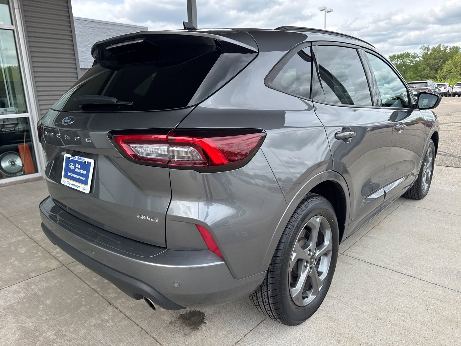 Certified 2024 Ford Escape ST-Line w/ Tech Pack #1 AWD/4WD image 8