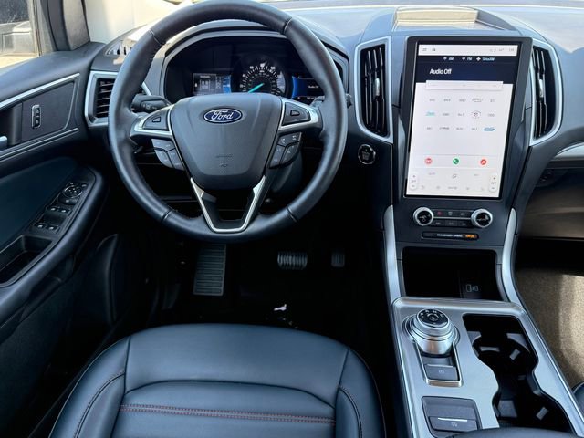 Certified 2023 Ford Edge SEL w/ Sport Appearance Package AWD/4WD image 8