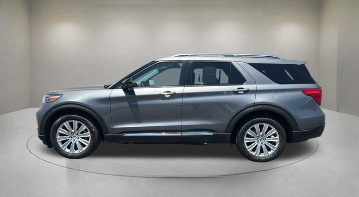 Certified 2023 Ford Explorer Limited w/ Limited Technology Package RWD image 5