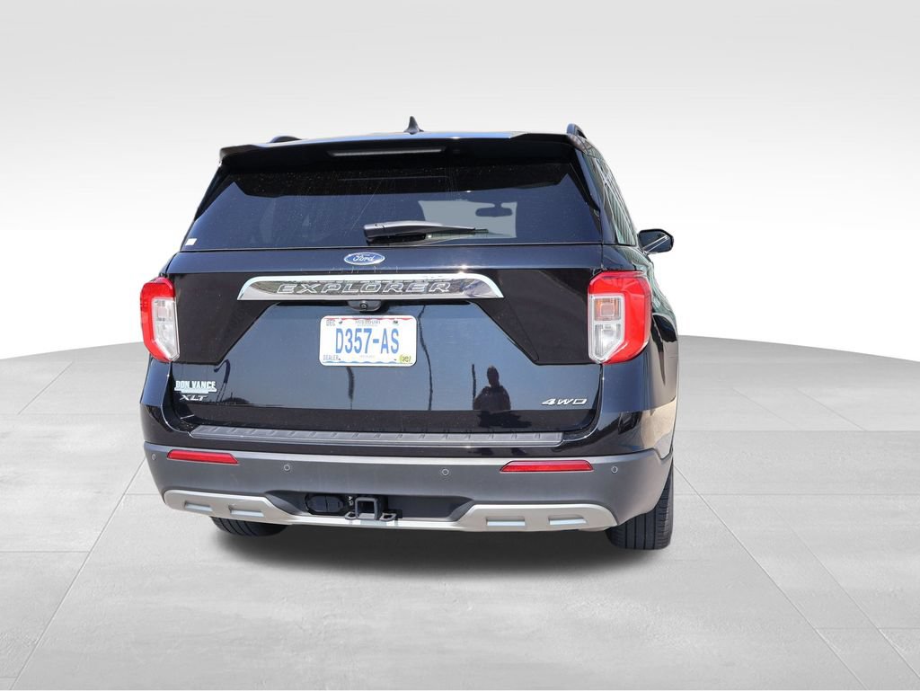 Certified 2021 Ford Explorer XLT w/ Equipment Group 202A AWD/4WD image 18