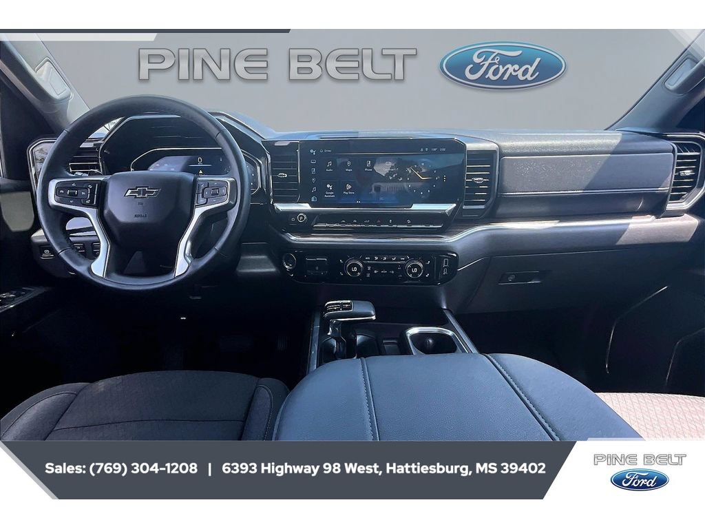 Used 2024 Chevrolet Silverado 1500 LT Trail Boss w/ Protection Package AWD/4WD image 14