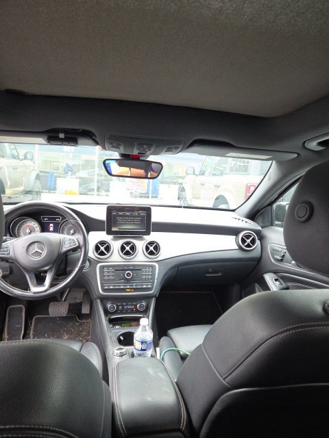 Used 2017 Mercedes-Benz GLA 250 4MATIC image 3