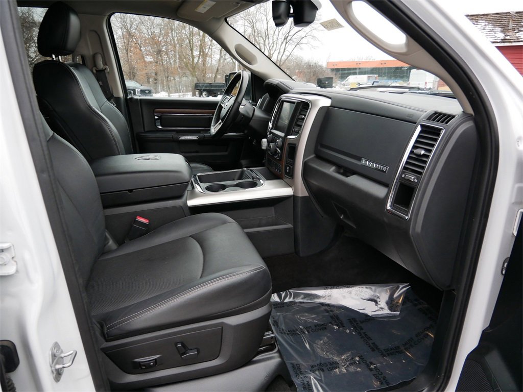 Used 2017 RAM 1500 Laramie w/ Convenience Group image 8