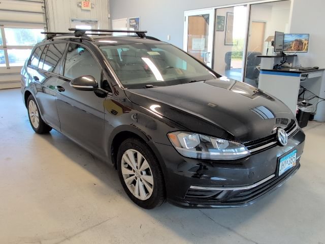 Used 2018 Volkswagen Golf S AWD/4WD image 7